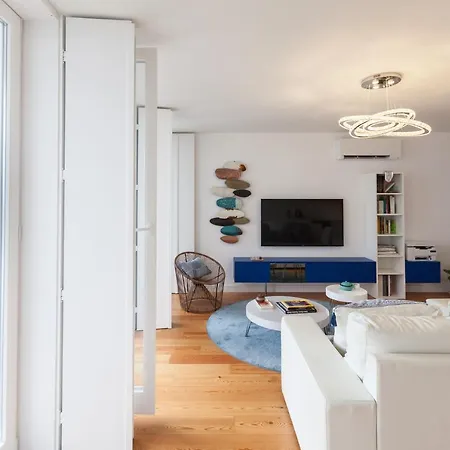 Flh Mouraria Blue Design With Parking & Pool Appartamento