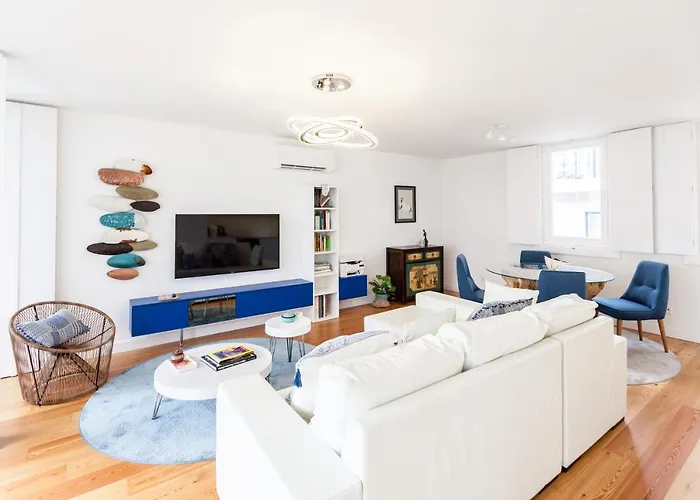 アパート Flh Mouraria Blue Design With Parking & Pool リスボン