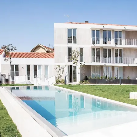 Flh Mouraria Blue Design With Parking & Pool Appartement Lissabon